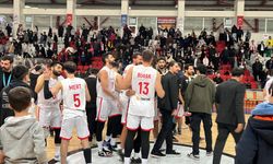 İstiklalspor Basketbol Takımı doludizgin ilerliyor: 87-70