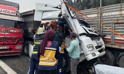 Kağıt gibi ezilen kabinden sağ çıktı