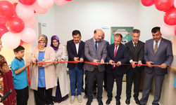 Önsen Yeşilyurt’ta öğrenciler için çifte açılış gerçekleşti