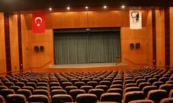 Kahramanmaraş’ta tiyatro günleri başladı
