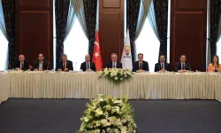 AK Parti'den yeni anayasa çalıştayı