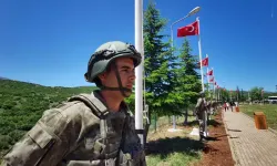 32 yıl önce şehit edilen 33 asker törenle anıldı