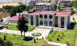 Türkoğlu Belediyesi arsa ve araç satıyor