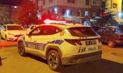 Alacak kavgasında birbirlerini bıçakladılar