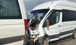 Öğretmen servisleri kaza yaptı: 28 yaralı