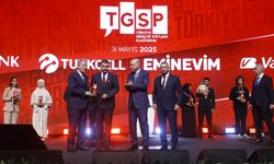Hascevher İplik ve EASYCep’in Kurucusu İsmail Dinçer’e Cumhurbaşkanı Erdoğan’dan ödül!