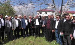 Bayraktar, Kahramanmaraş’taki Tarımsal Zararı Yerinde İnceledi