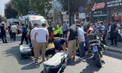 Otomobille motosiklet çarpıştı: 2 yunus polisi yaralı