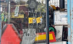 Hırdavatçı dükkanı kurşunlandı