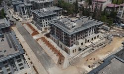 Kahramanmaraş'ta şehir merkezi yeniden ayağa kalkıyor