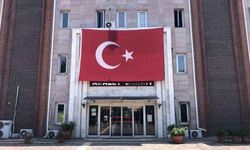 Tartıştığı erkek arkadaşını tornavidayla ağır yaraladı