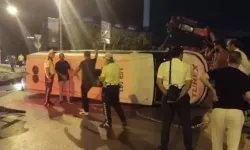 0tomobil ile minibüs çarpıştı: 10 yaralı