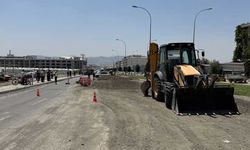 Kahramanmaraş'ta üzerinden iş makinesi geçen motosiklet sürücüsü öldü