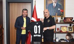 “46 EDE 46” plakası açık artırmaya sunuldu, işte fiyatı