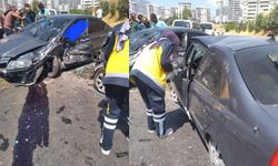 Kahramanmaraş’ta feci kaza! Sürücüler araçta sıkıştı