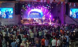 Türk Pop Müziğinin Efsane İsmi Mithat Körler KAFUM’da Sahne Aldı