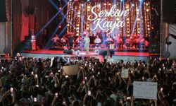 Serkan Kaya Kahramanmaraş’ı Arabesk Ezgilerle Coşturdu