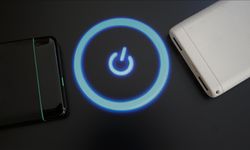 Bakan Uraloğlu'ndan hava yolu şirketlerine "powerbank" uyarısı