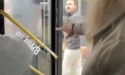 Otobüs Şoförü Yolculara Küstü, Aracı Bırakıp İndi!