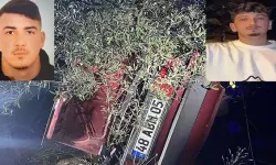Takla atıp, ağaca çarpan otomobildeki 2 kişi öldü