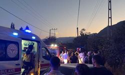Kahramanmaraş'ta 3 aracın karıştığı kazada 6 kişi yaralandı