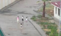 Kahramanmaraş'ta yağmurun yağmasına en çok çocuklar sevindi