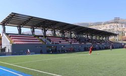 Batıpark Futbol Sahası Modern Tribünleriyle Sezona Merhaba Dedi
