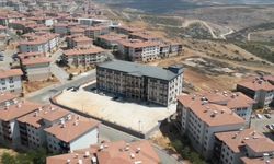 Gaziantep'e deprem sonrasında 119 okul yapıldı, 118 okulun inşaatı sürüyor