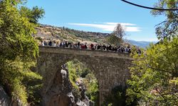 Kahramanmaraş’ta Öğretmenler Süleymanlı’nın tarih kokan sokaklarını gezdi