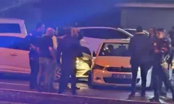 Otomobil gasbetti, 2 kişiyi öldürüp, 2'si polis 7 kişiyi yaraladı