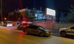 Kuzenini tac*z ettiği öne sürülen kişiyi, polis merkezinde bıçaklayarak öld*rdü