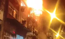 Kız isteme töreninde atılan havai fişek evi yaktı: 8 yaralı