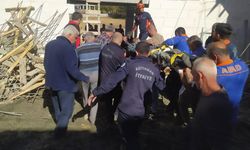 Cami kubbesi çöktü: 5 yaralı