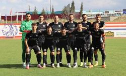 İstiklalspor, Aksaray Belediyespor’a karşı geri dönmesini bildi, 2-1 kazandı