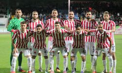 İstiklalspor-Isparta 32 Spor maçında gol sesi çıkmadı