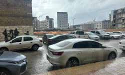 Kahramanmaraş’ta ani sağanak yağış başladı