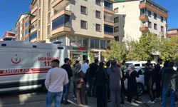 Otomobilin çarptığı 2 öğrenci yaralandı