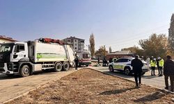 Çöp aracının çarptığı kadın hayatını kaybetti