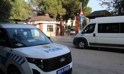 Okul önündeki tartışma kanlı bitti: 2 öğrenci bıçakla yaralandı