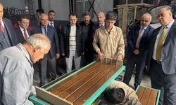 Kahramanmaraş’ta Park Mobilyalarını Meslek Lisesi Öğrencileri Yeniliyor