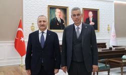 MHP Genel Başkan Yardımcısı Yurdakul Sağlık Bakanı Memişoğlu ile Görüştü