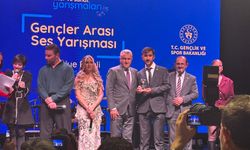 Kahramanmaraşlı Genç Ses Yarışmasında Türkiye Üçüncüsü Oldu