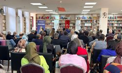 Edebiyatın Başkentinde Edebiyatın Ustası Konuşuldu