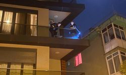 Yaşlı adam balkondan düşerek hayatını kaybetti