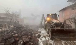 Kış ortasında evsiz kaldılar