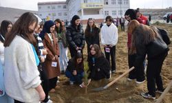 Kahramanmaraş'ta şehit 20 askerin ismi fidanlarda yaşayacak