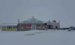 Yedikuyular Kayak Merkezi'nde kar kalınlığı yarım metreye ulaştı