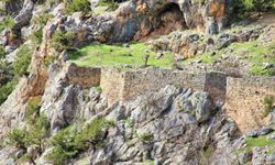 Kahramanmaraş’ta Bin Yıllık Sır Kayalıklarda Saklı