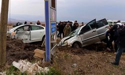 İki ayrı kazada 5 kişi yaralandı