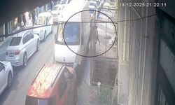 Otomobil 3 yaşındaki çocuğa çarptı